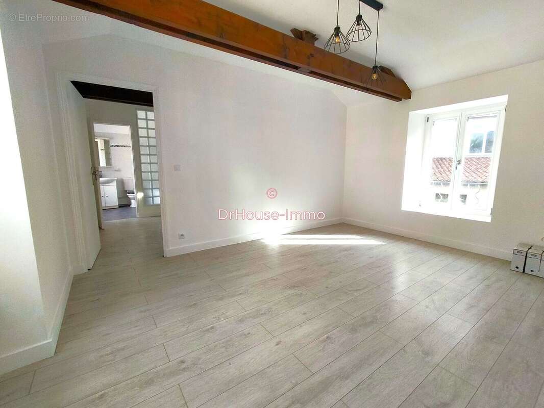 Appartement 48 m² à Poitiers  - photo 6