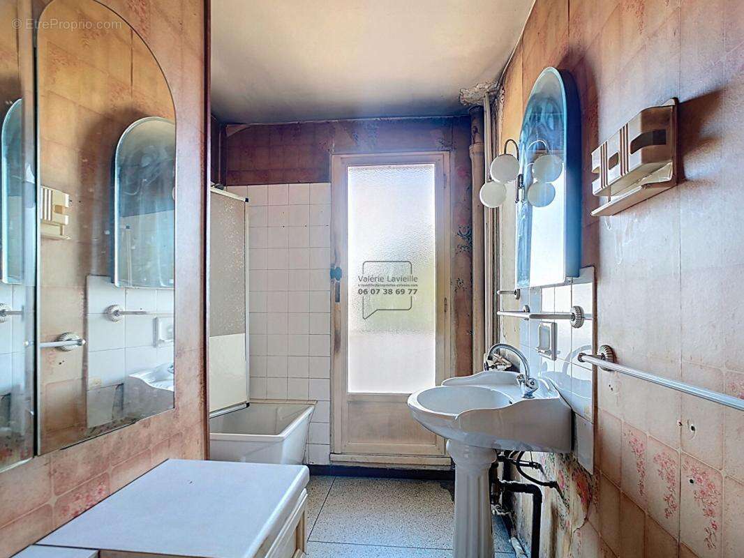 Appartement à MARSEILLE-13E