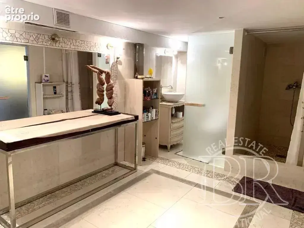 A vendre Beausoleil splendide ville de 7 pièces avec la piscine  vue panoramique mer - photo 21
