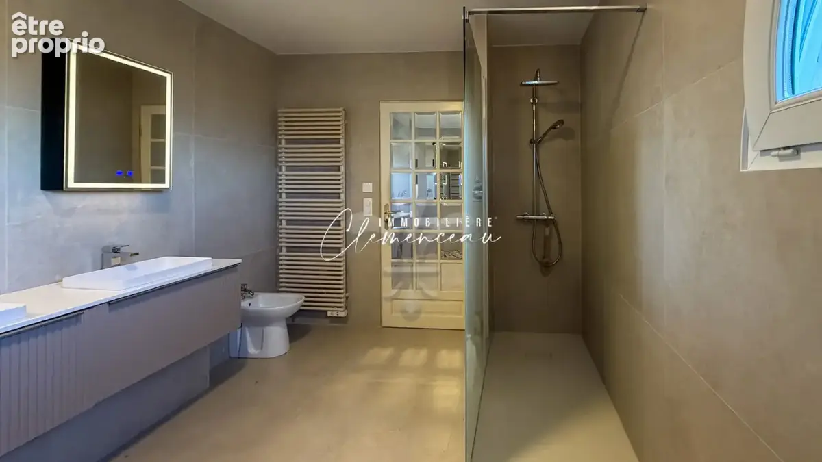Maison de standing  - 316 m² habitables + sous sol total -  terrain 1127 m² - piscine - Villennes Sur Seine - photo 13