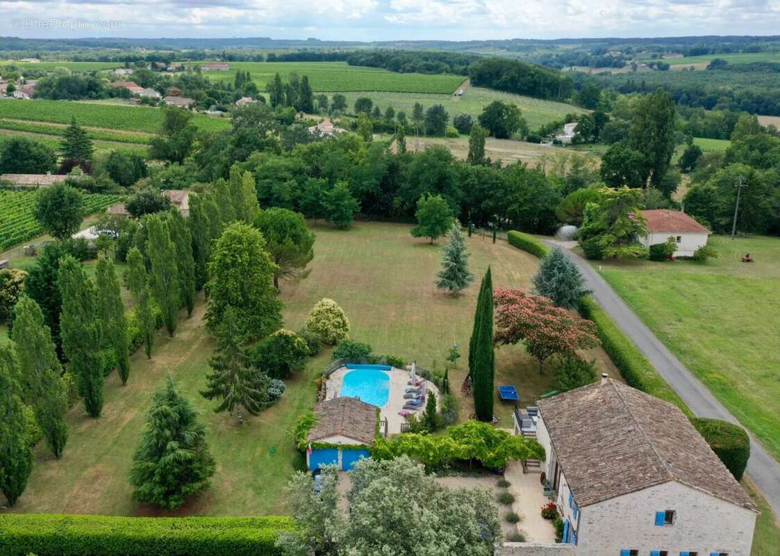 Maison à RAZAC-DE-SAUSSIGNAC