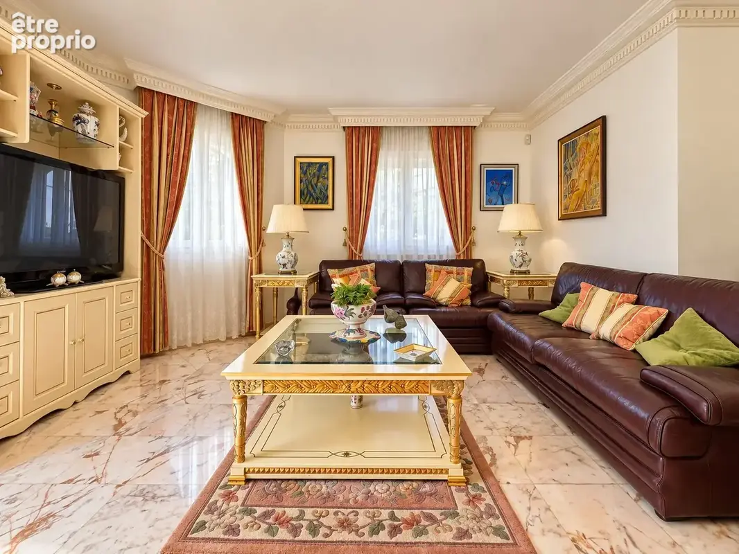 Maison 8 pièces 204 m² à vendre à Saint-Maur-Des-Fosses (94210) - photo 3