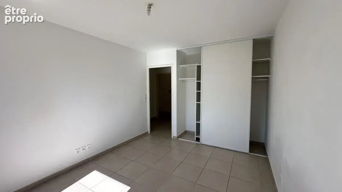 Appartement 3 pièces 63 m² à vendre à Hyeres (83400) - photo 6