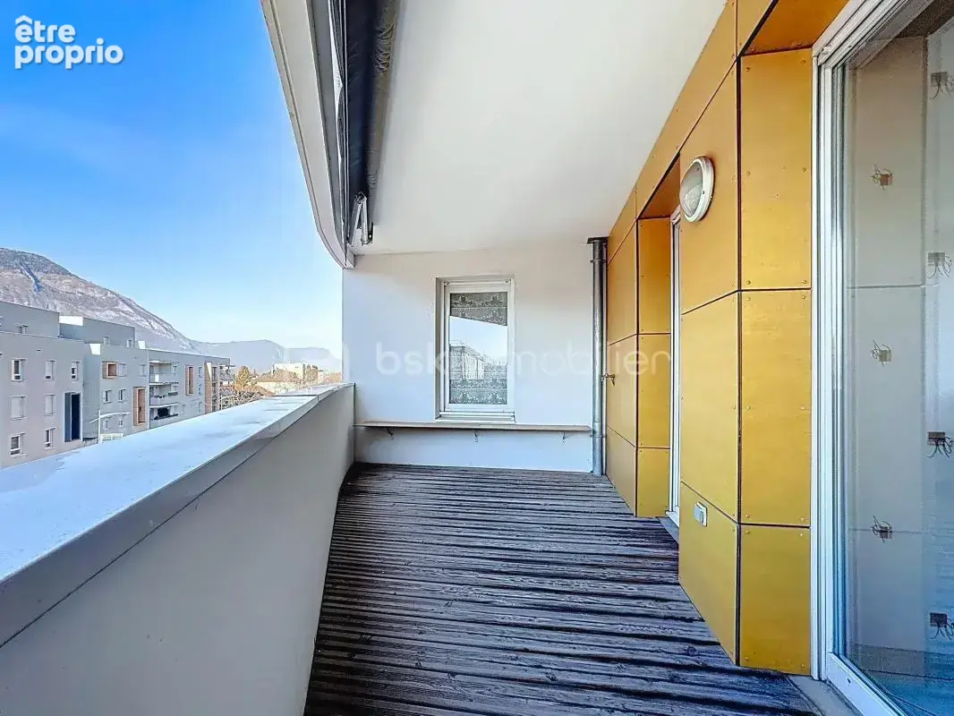 Appartement T4 de 83 m² avec terrasse – Fontaine - photo 4