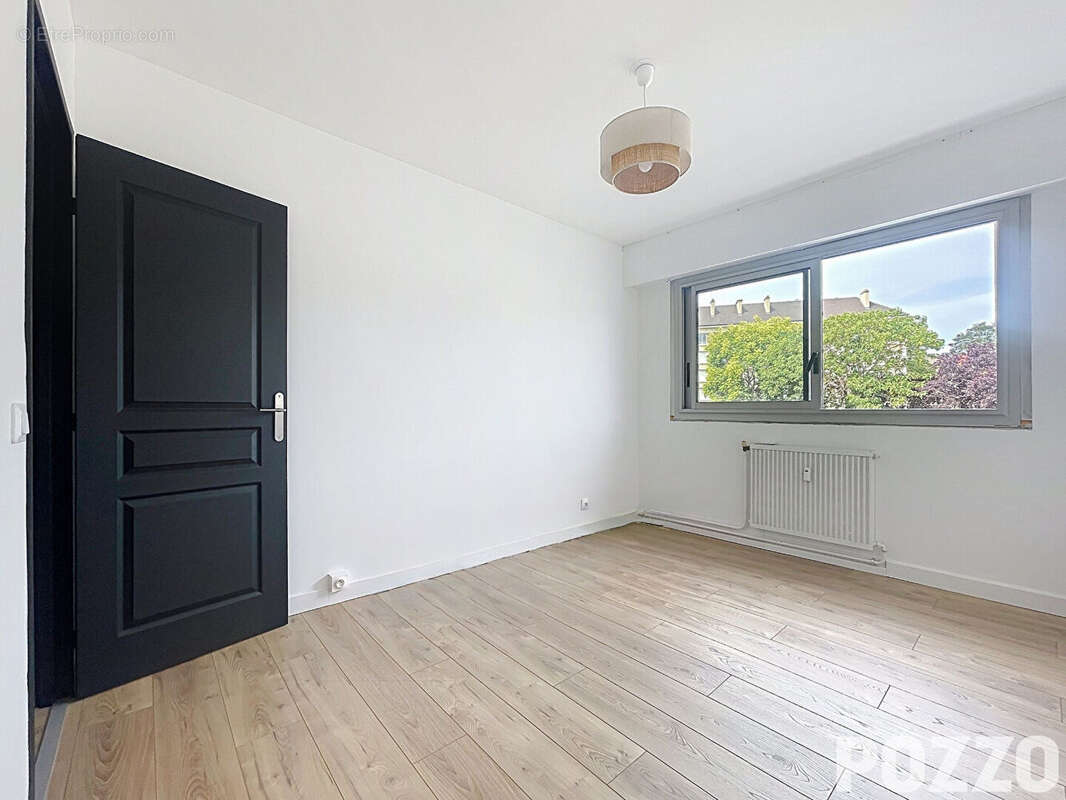 Appartement Caen 4 pièce(s) 85 m2 + Garage + Cave - photo 12