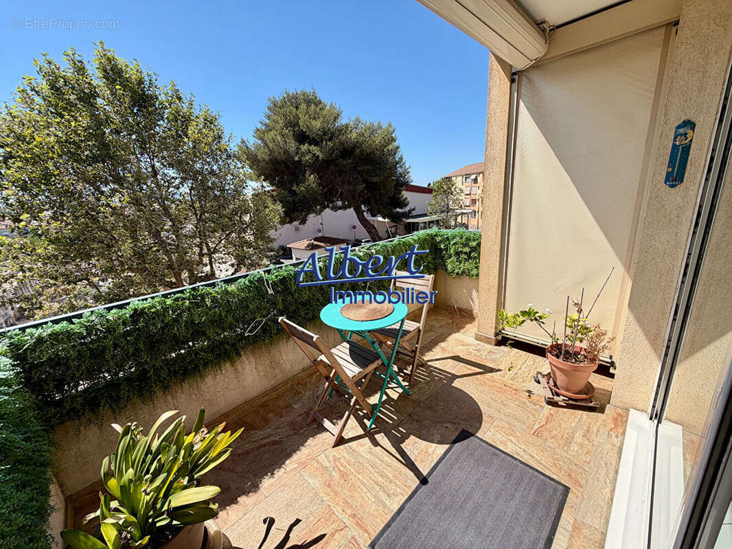 Appartement à SANARY-SUR-MER