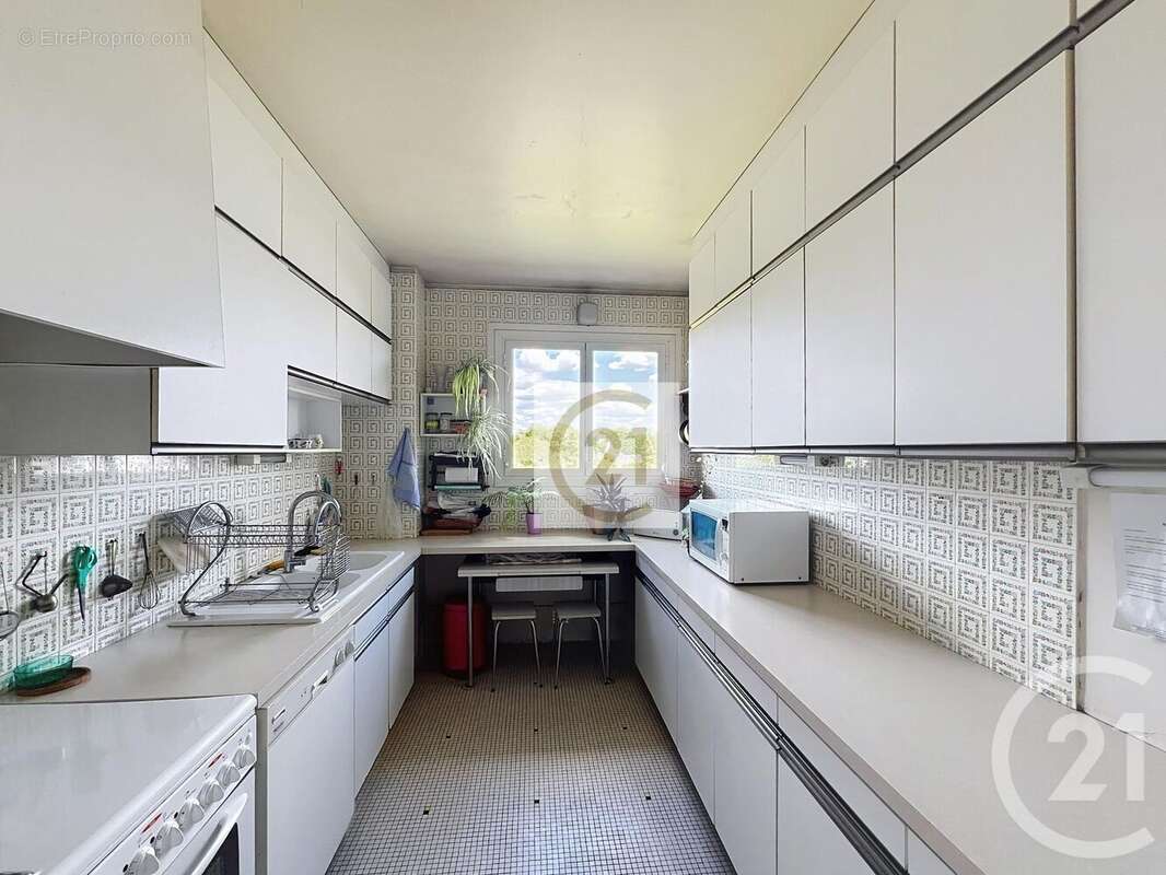 Appartement 166 m² à Saint-Cloud  - photo 21