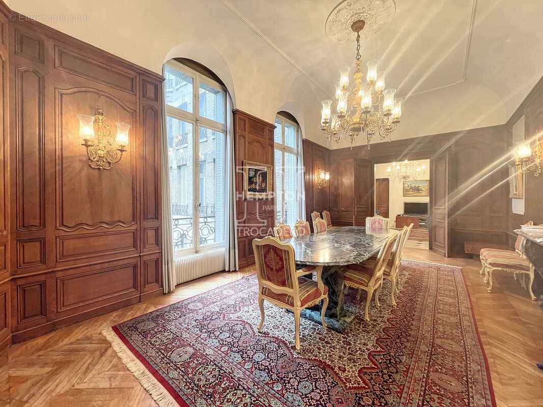 Parix xvième - quartier place victor hugo - 10 pieces - 5 chambres • - photo 19