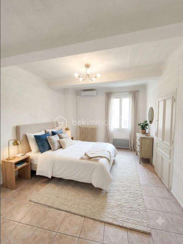 Maison de village T4 de  145 m² dont 65 m² de combles aménageables - photo 5