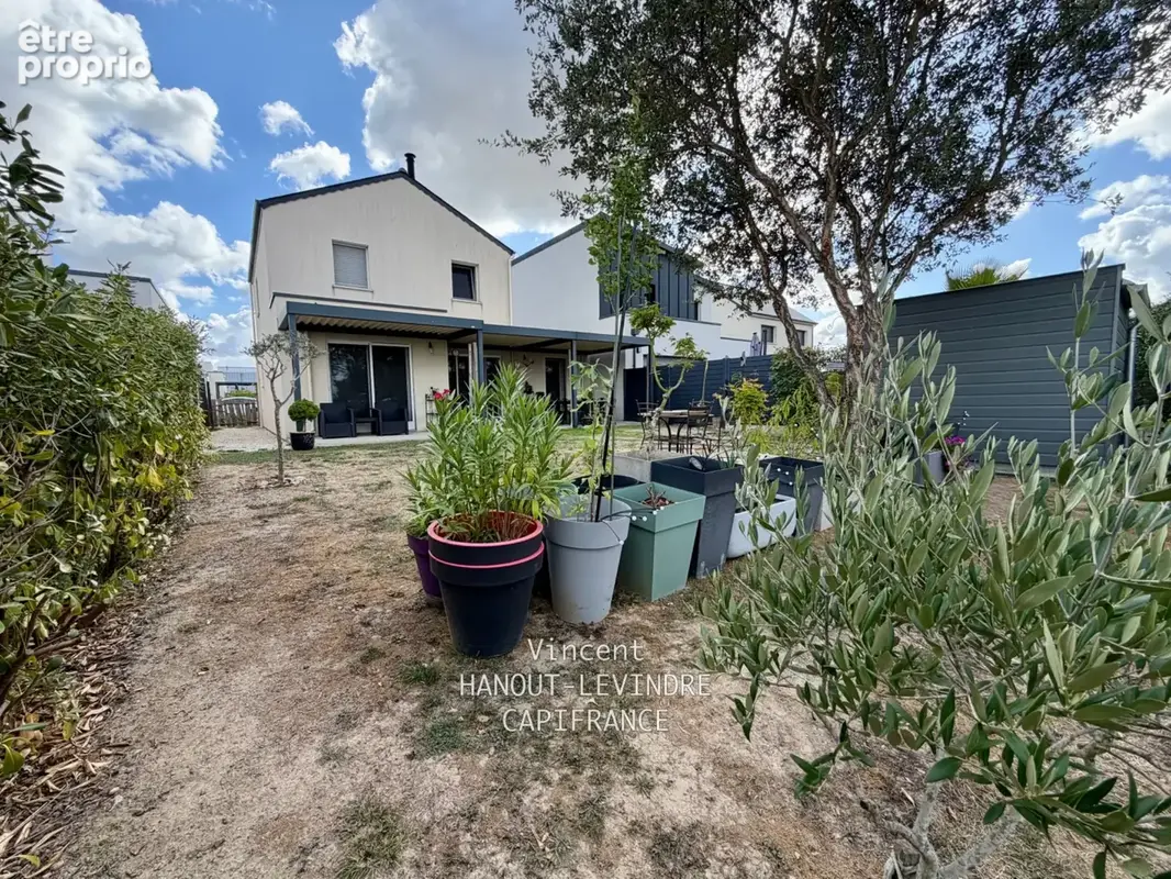 Murs erigne maison contemporaine de 2019 avec vue imprenable sur la vallée(49) - photo 7