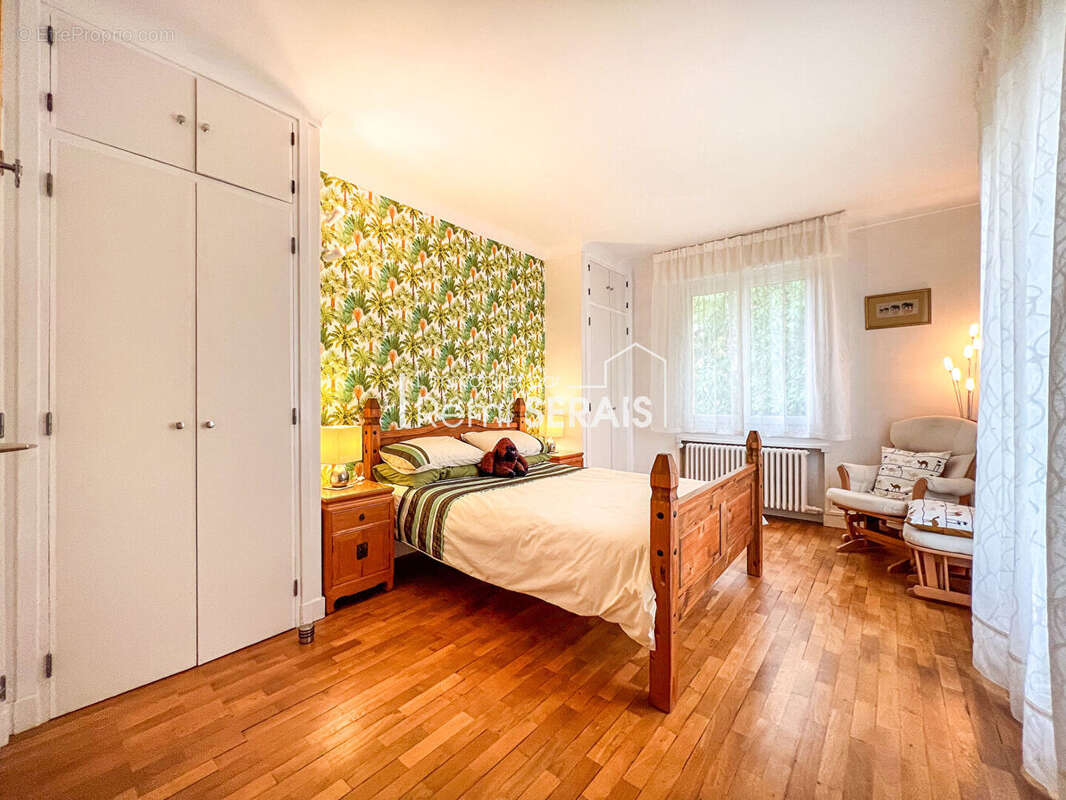 Maison à CONDE-SUR-NOIREAU