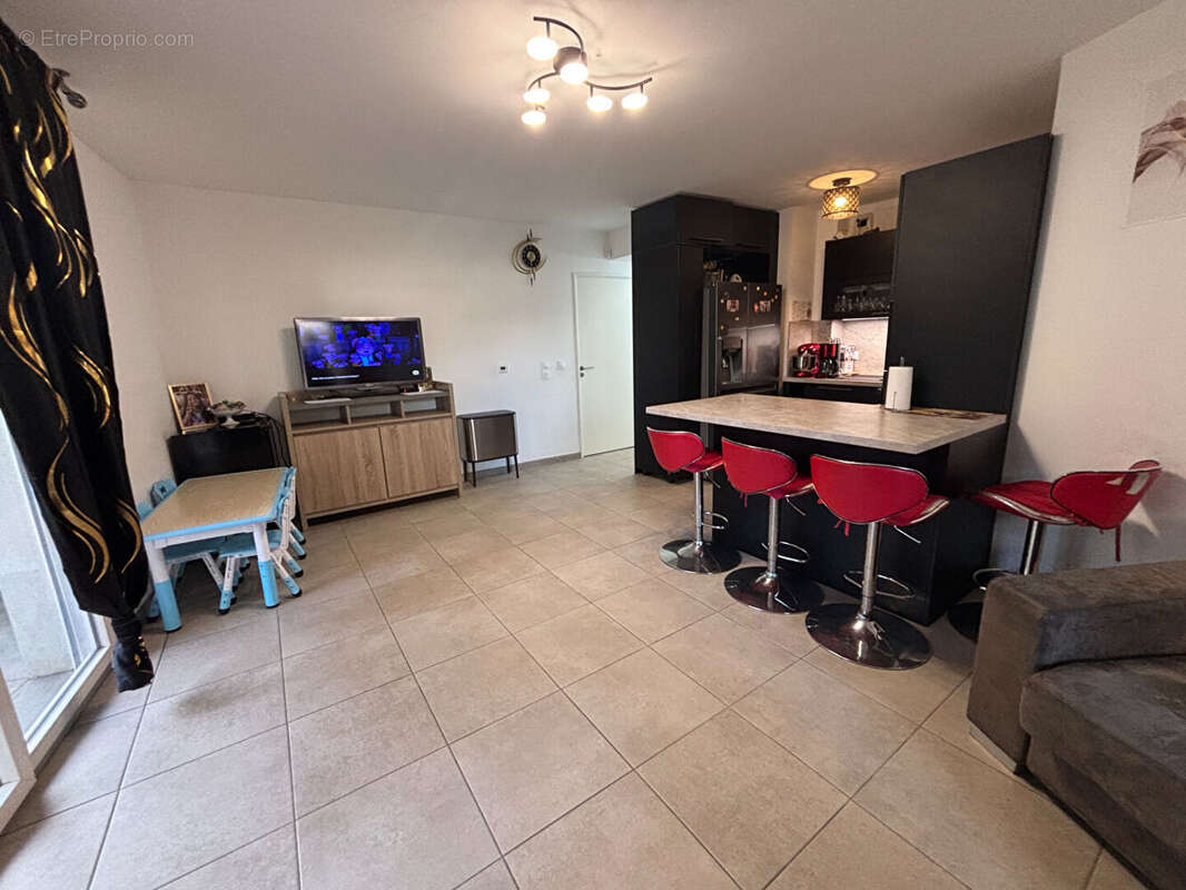 Appartement à MARSEILLE-13E