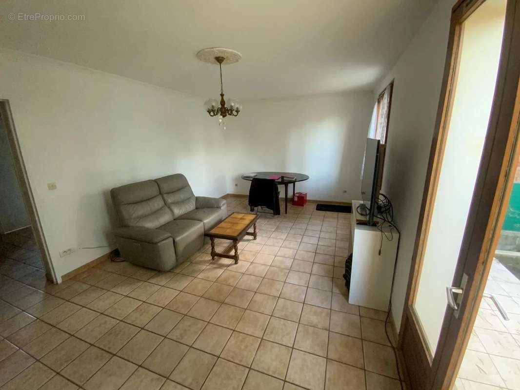 Maison à VILLEMOMBLE