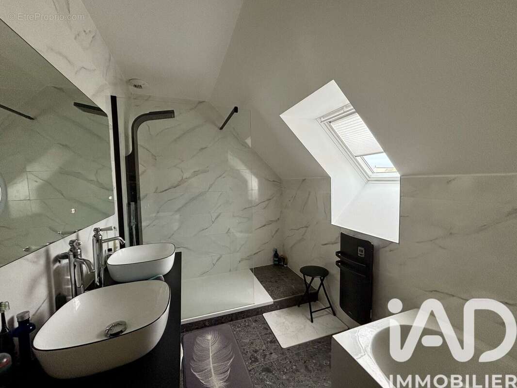 Photo 8 - Maison à MAREUIL-LES-MEAUX