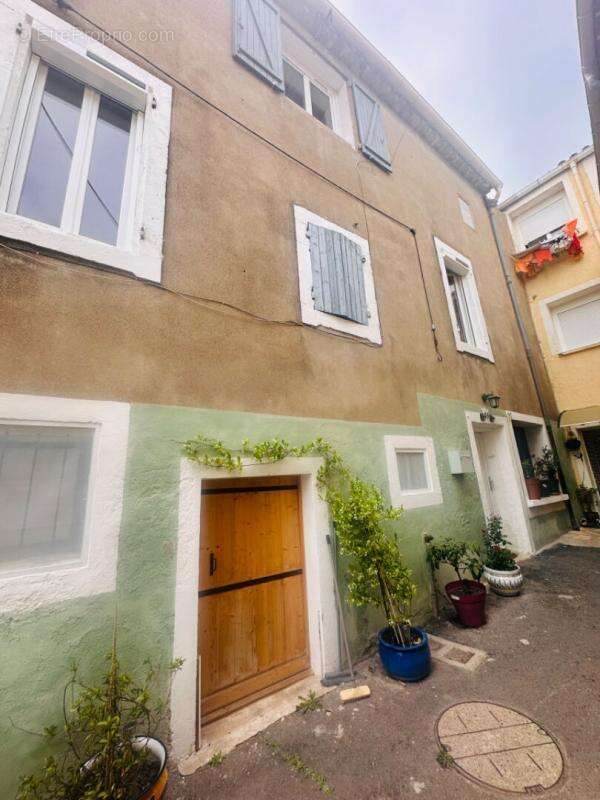 Maison à VILLENEUVE-LES-BEZIERS