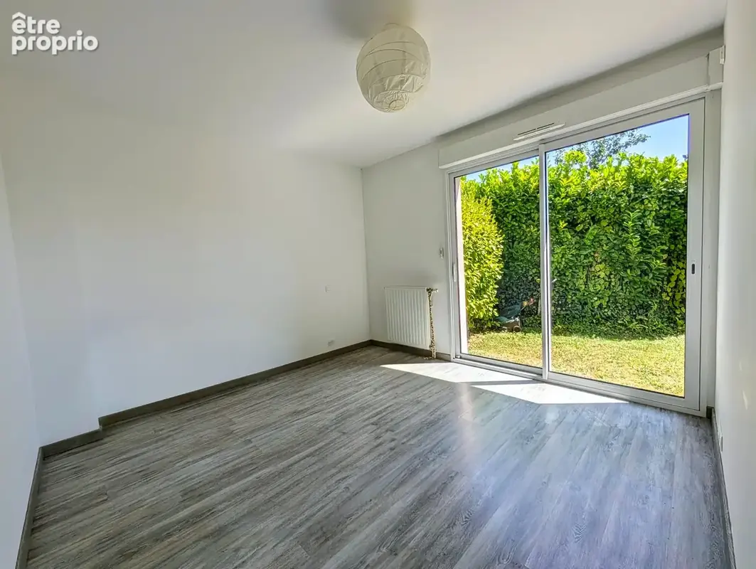 Appartement, jouissance exclusive du jardin privatif, vue sur rade, petite copropriété en impasse . Le Rody - GUIPAVAS (29) - photo 7