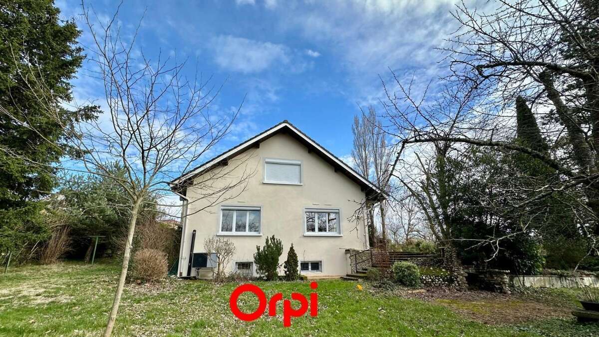 Maison à SAINT-GEORGES-D'ESPERANCHE