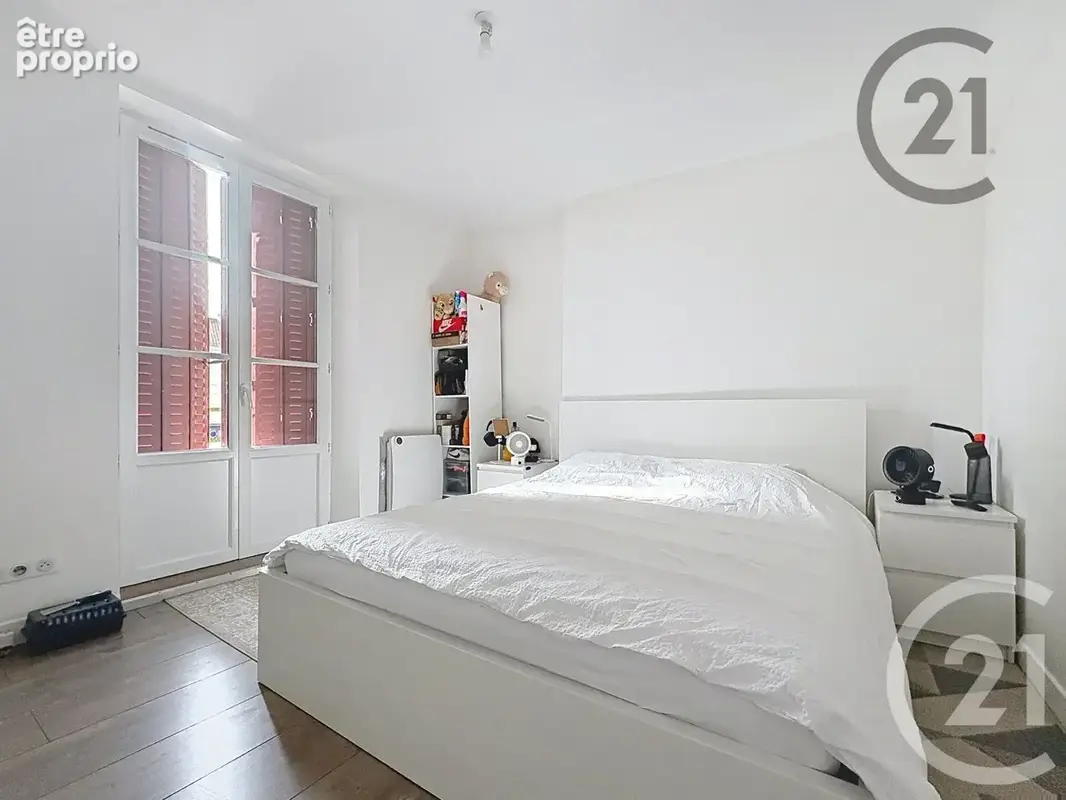 Appartement 84 m² à Montereau-Fault-Yonne  - photo 9