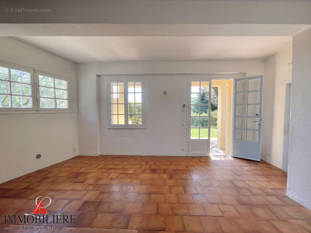 Maison à RAMATUELLE