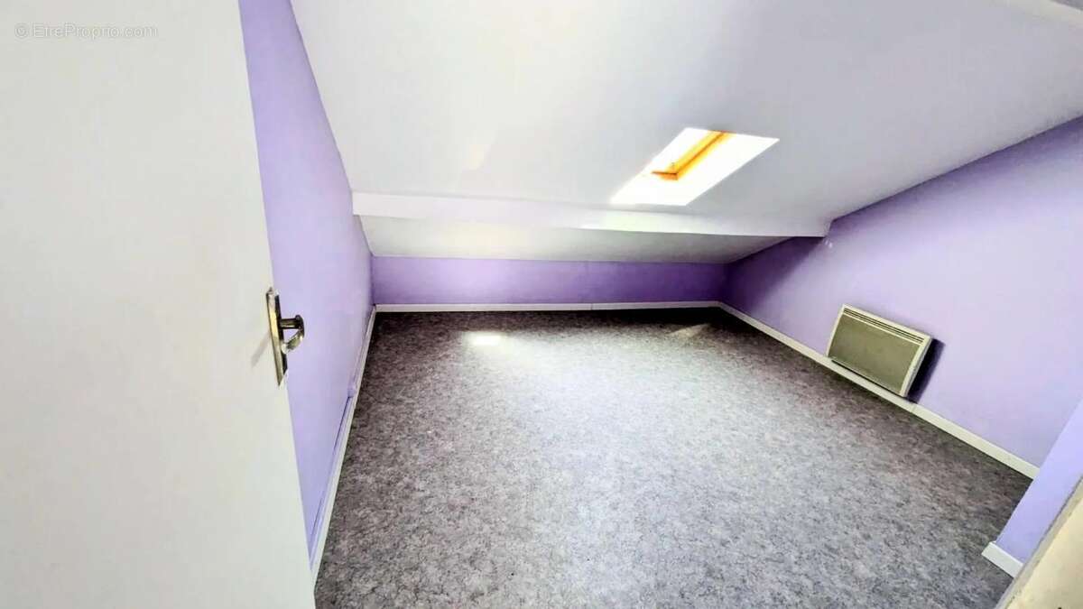 Maison de 9 pièces de 200 m² situé à Le Blanc-Mesnil - photo 7