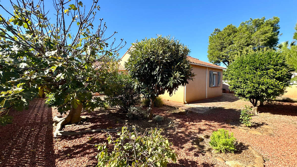 Maison à SAINT-CYPRIEN