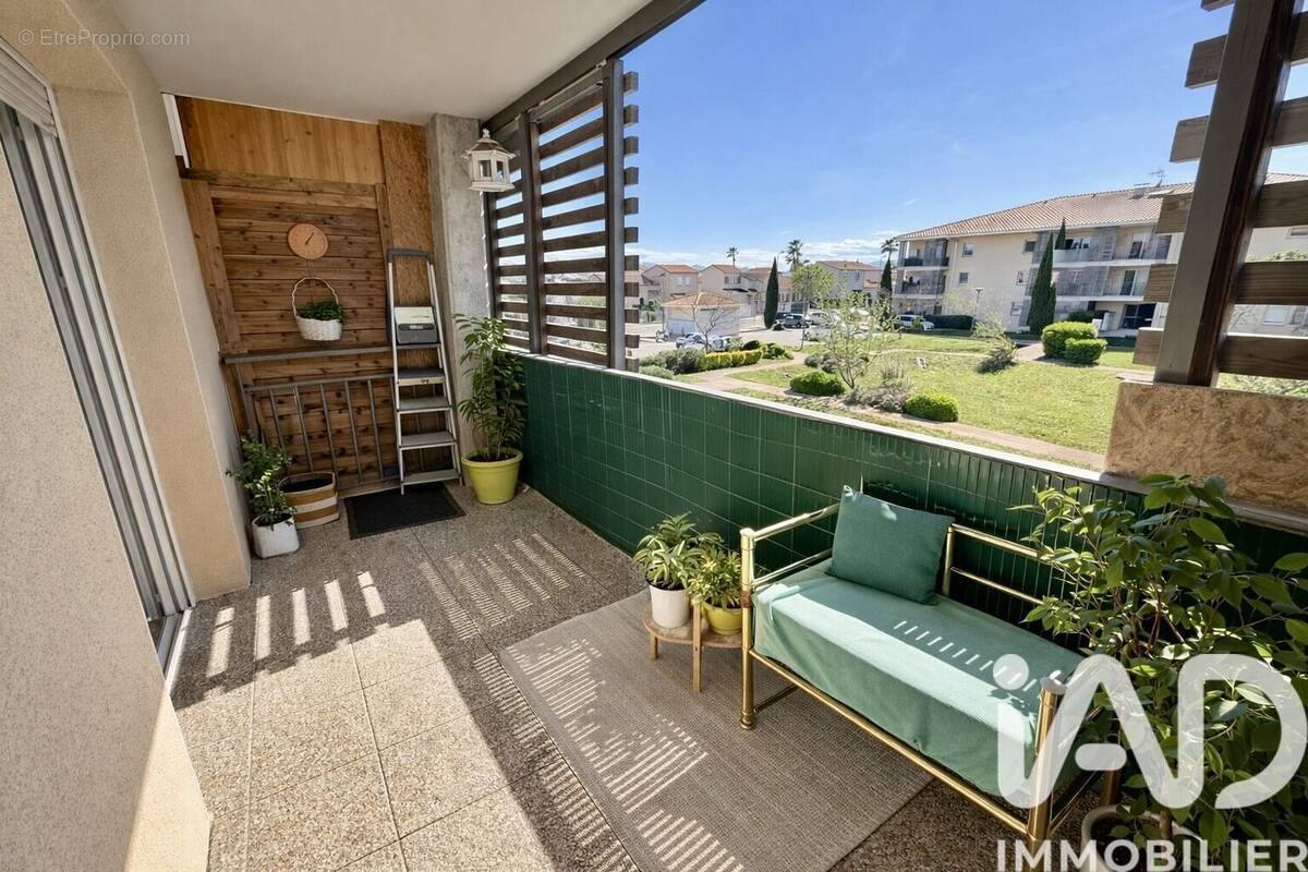 Photo 1 - Appartement à SAINT-LAURENT-DE-LA-SALANQUE