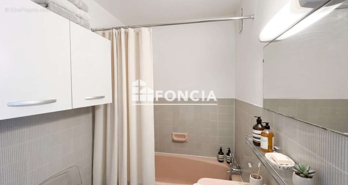 Appartement à RAMONVILLE-SAINT-AGNE