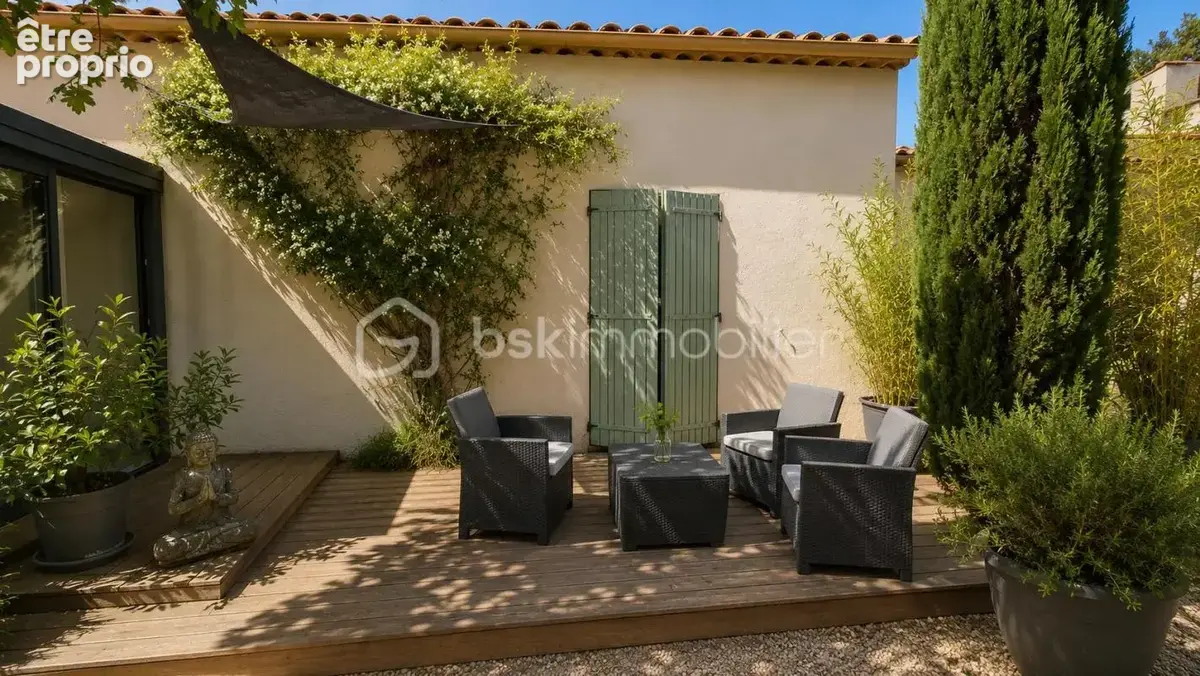 NÉOULES – Propriété de caractère d'environ 240 m² – Famille, patrimoine & revenus – Terrain de 2 600 m² avec piscine - photo 23