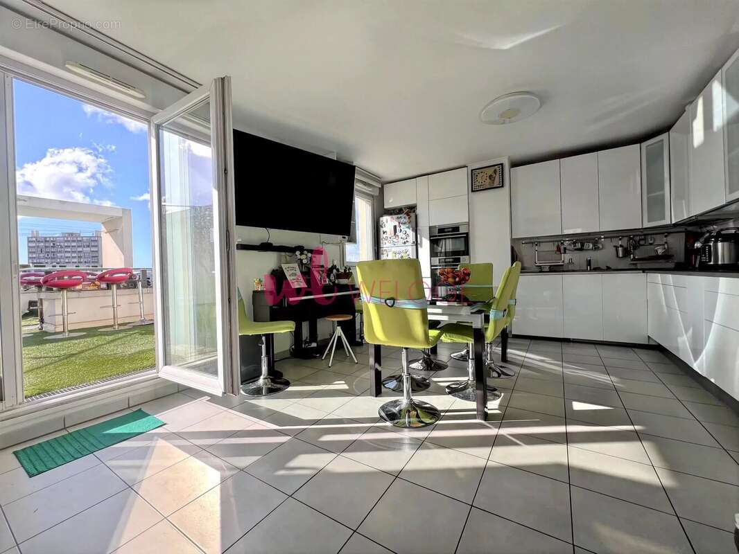 Appartement à MARSEILLE-14E