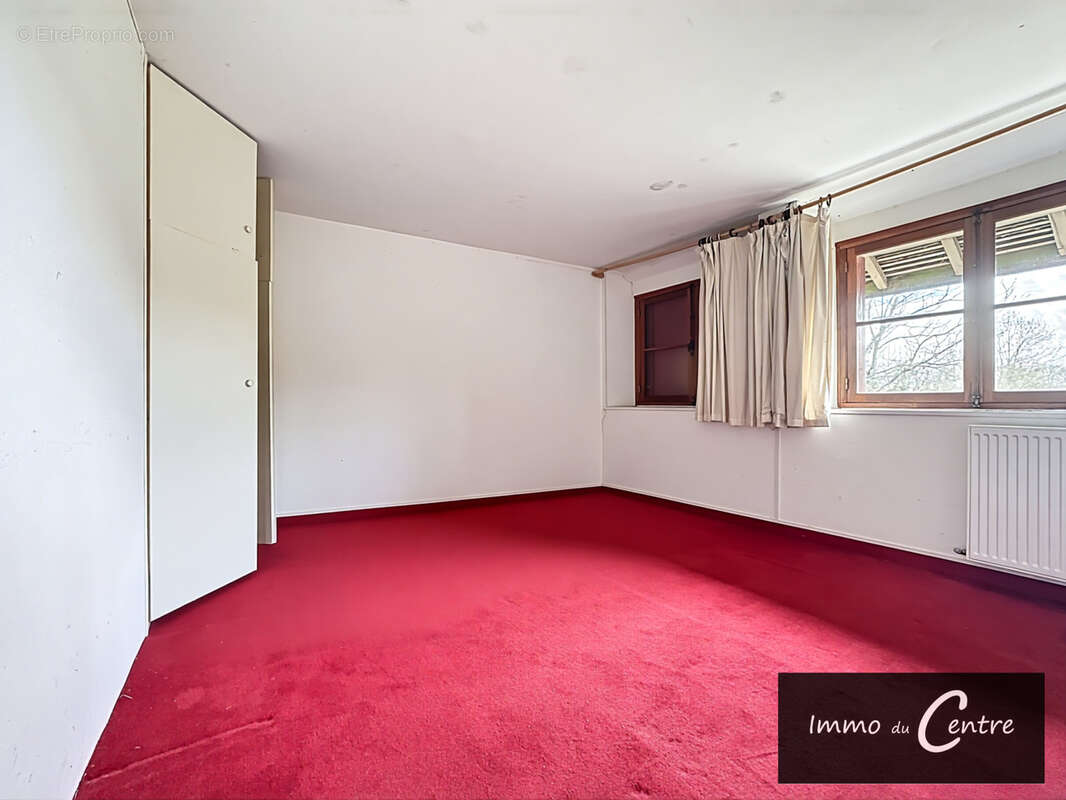 Maison à MONTMIRAIL