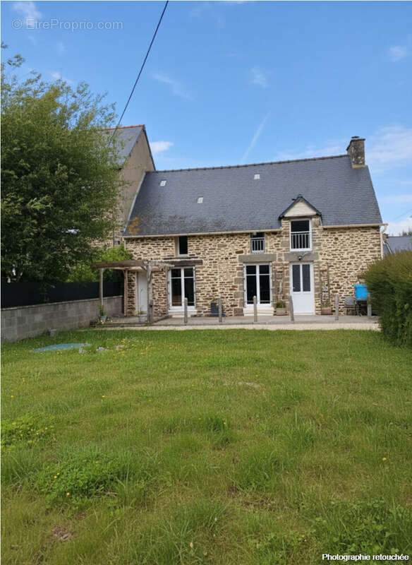 Maison à SAINT-HELEN