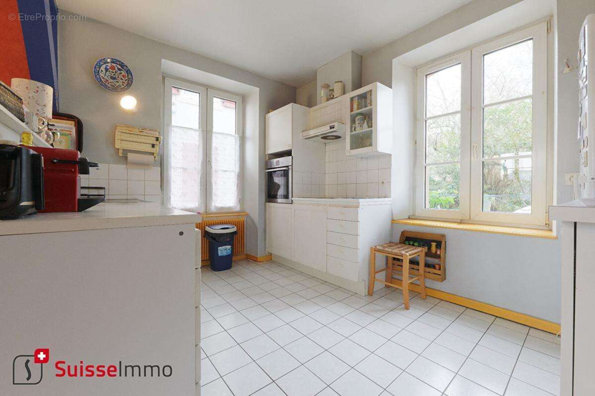 Maison Montbeliard 8 pièces 151 m2 - photo 3