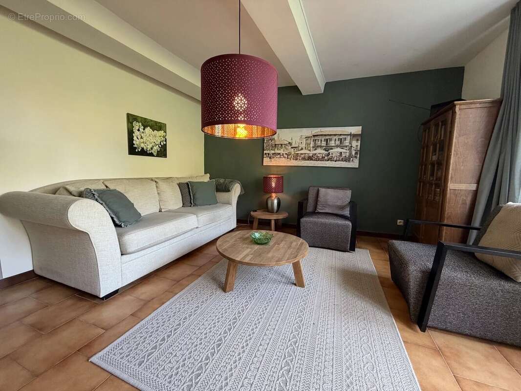 Maison à LUCENAY-L'EVEQUE