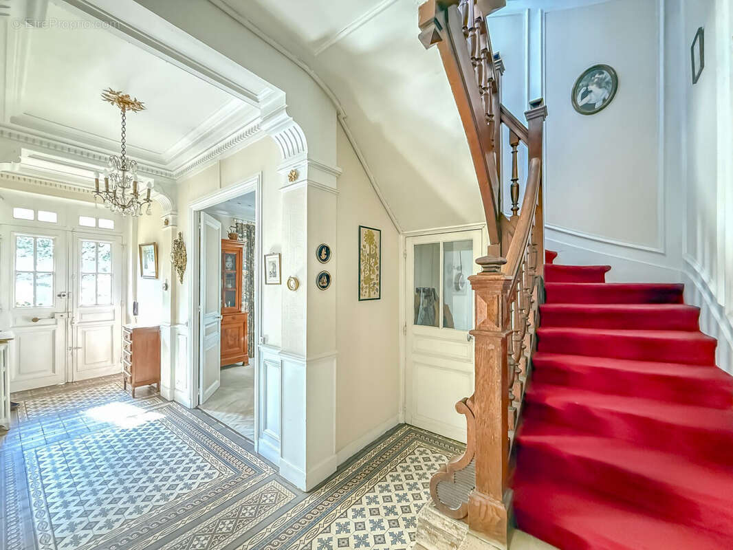Maison 179 m² à Maisons-Laffitte  - photo 3