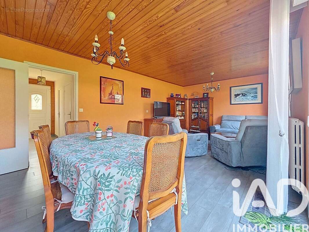 Photo 4 - Maison à QUIMPERLE