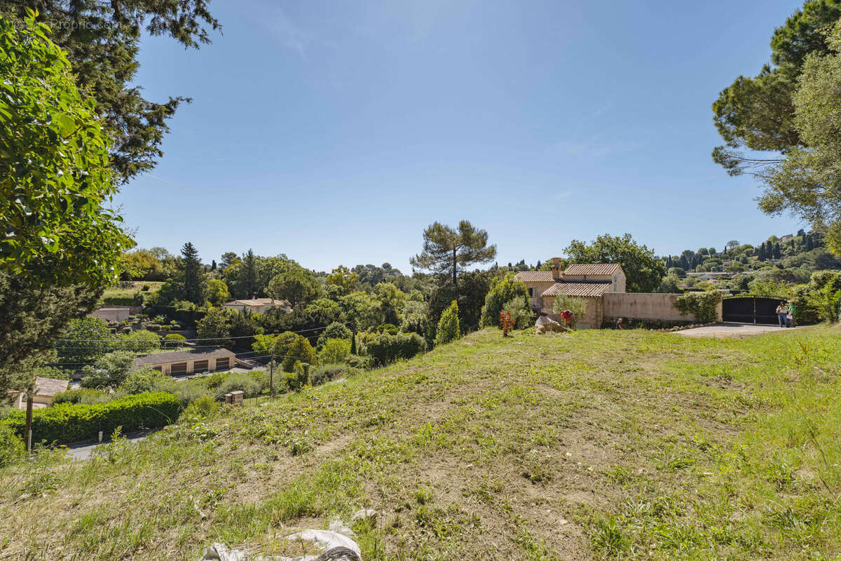 Maison à MOUGINS