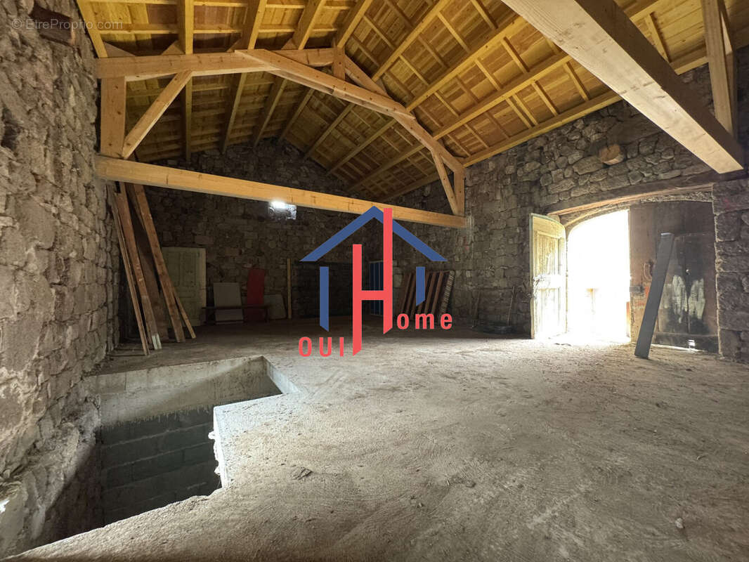 Maison à MONISTROL-D&#039;ALLIER