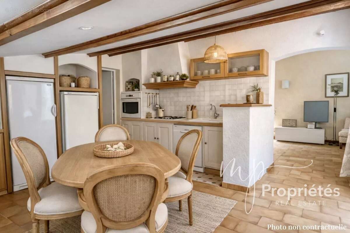 Appartement à RAYOL-CANADEL-SUR-MER