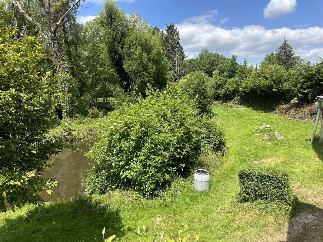 Maison à GUYENCOURT-SUR-NOYE