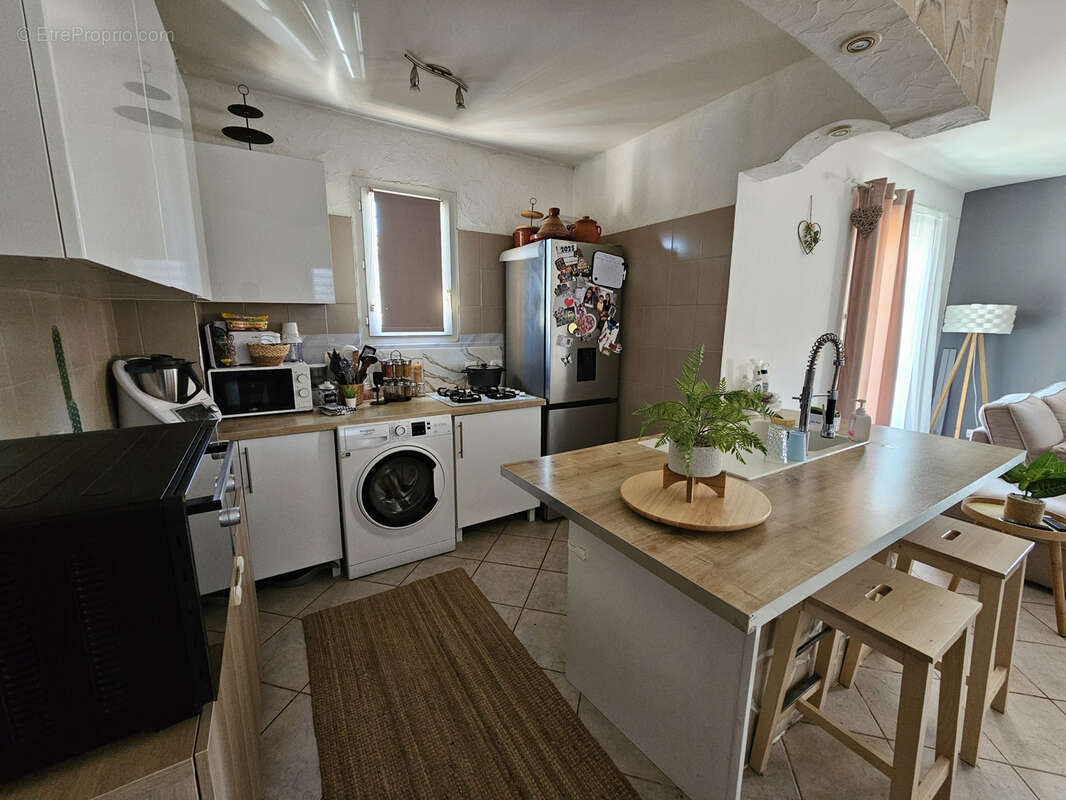 Appartement à VITROLLES