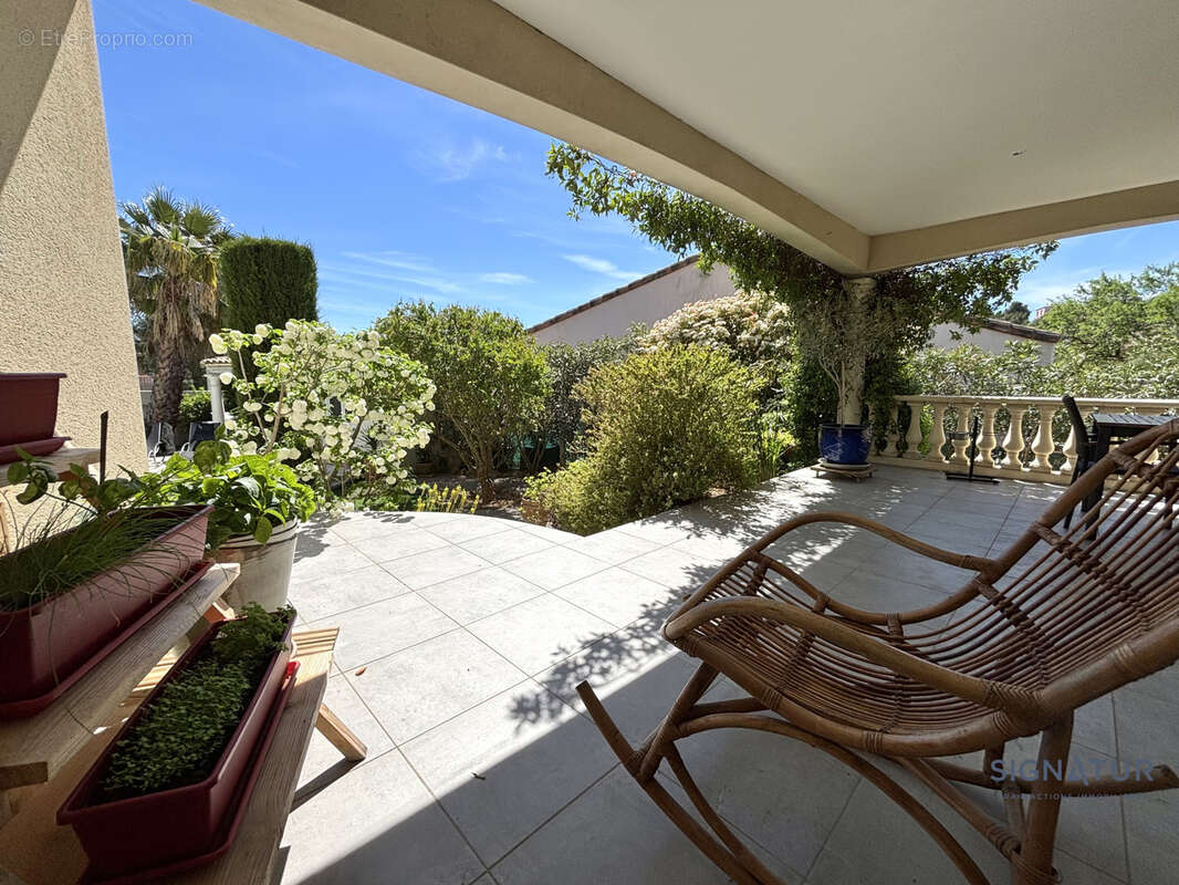 RARE - Villa 6 pièces - 5 chambres - grand sous-sol/garage - piscine - photo 13