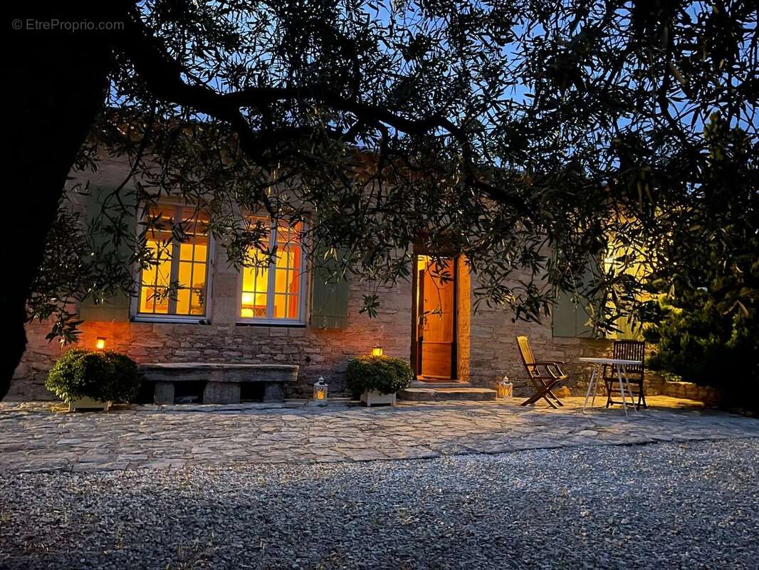 Maison à LE BARROUX