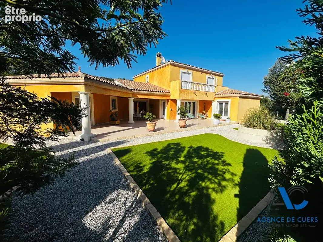 Maison à MEOUNES-LES-MONTRIEUX