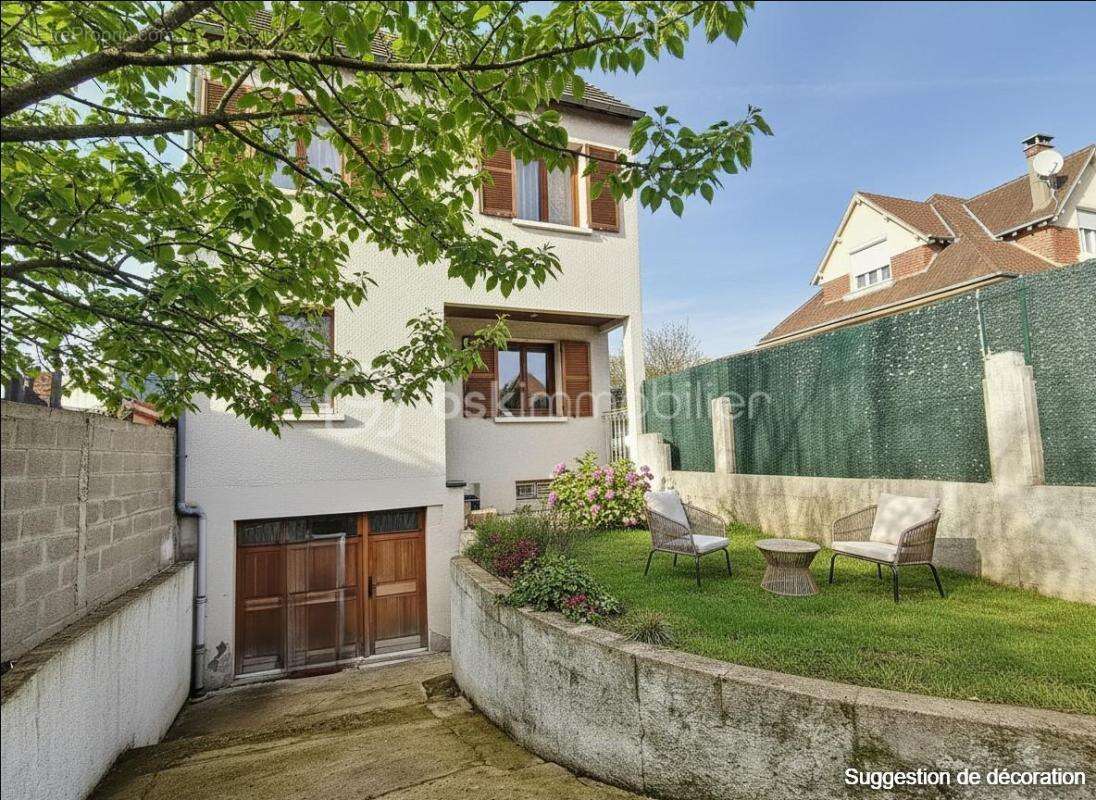 Maison à FRANCONVILLE