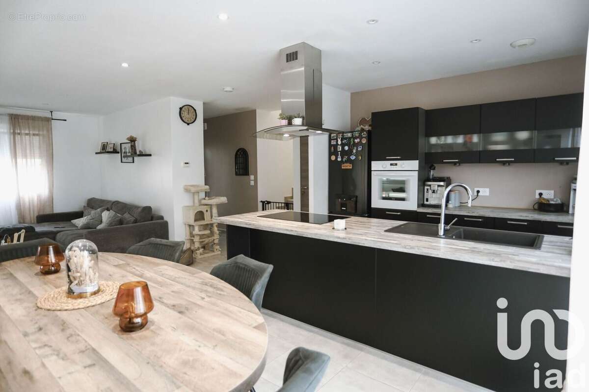 Photo 6 - Maison à HUSSIGNY-GODBRANGE