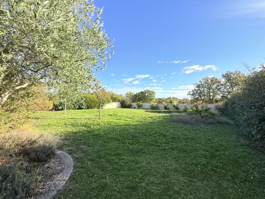 Maison à FONTENILLES