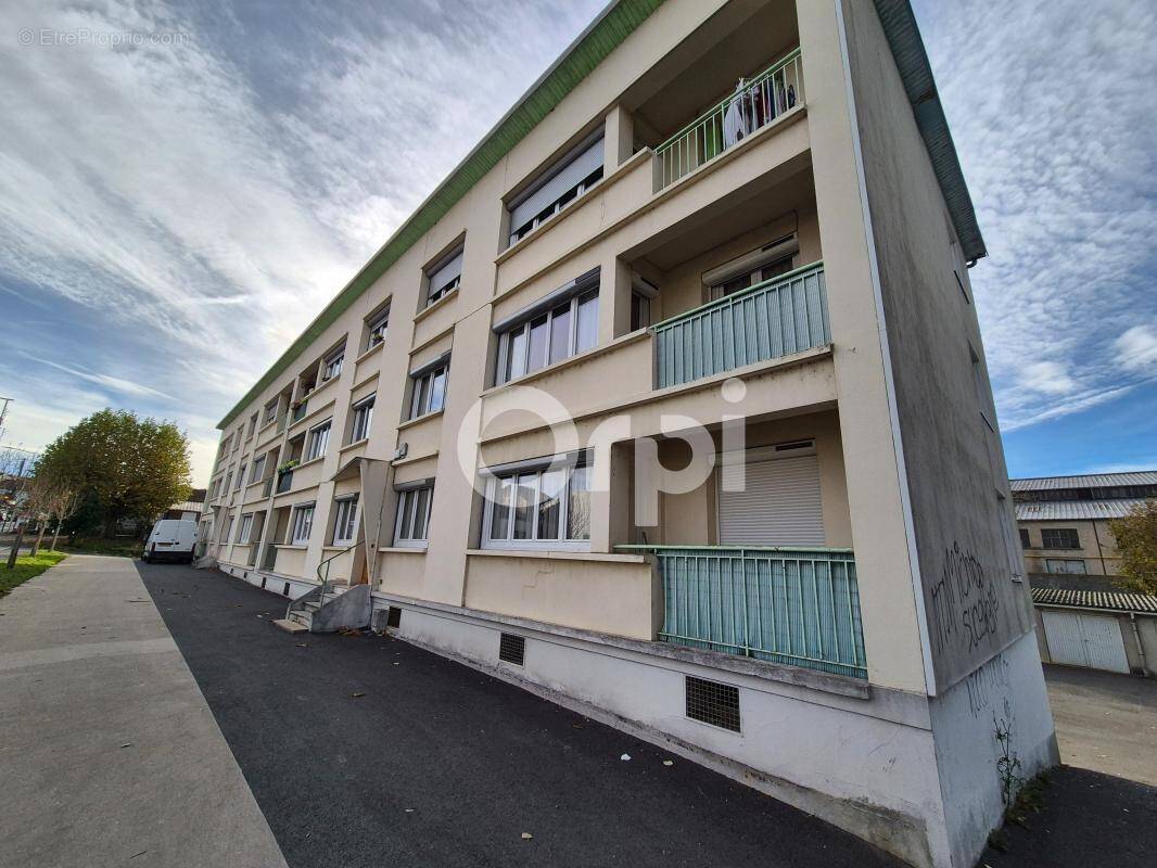 Appartement à COULOUNIEIX-CHAMIERS