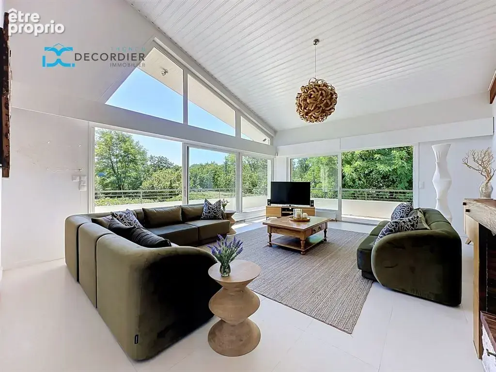 À VENDRE – Maison individuelle de 231 m² sur un terrain de 2 989 m² à Allinges - photo 4