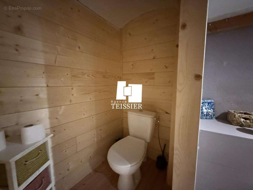 Exclusivité : Centre Les Vans loft avec jardinet - photo 14