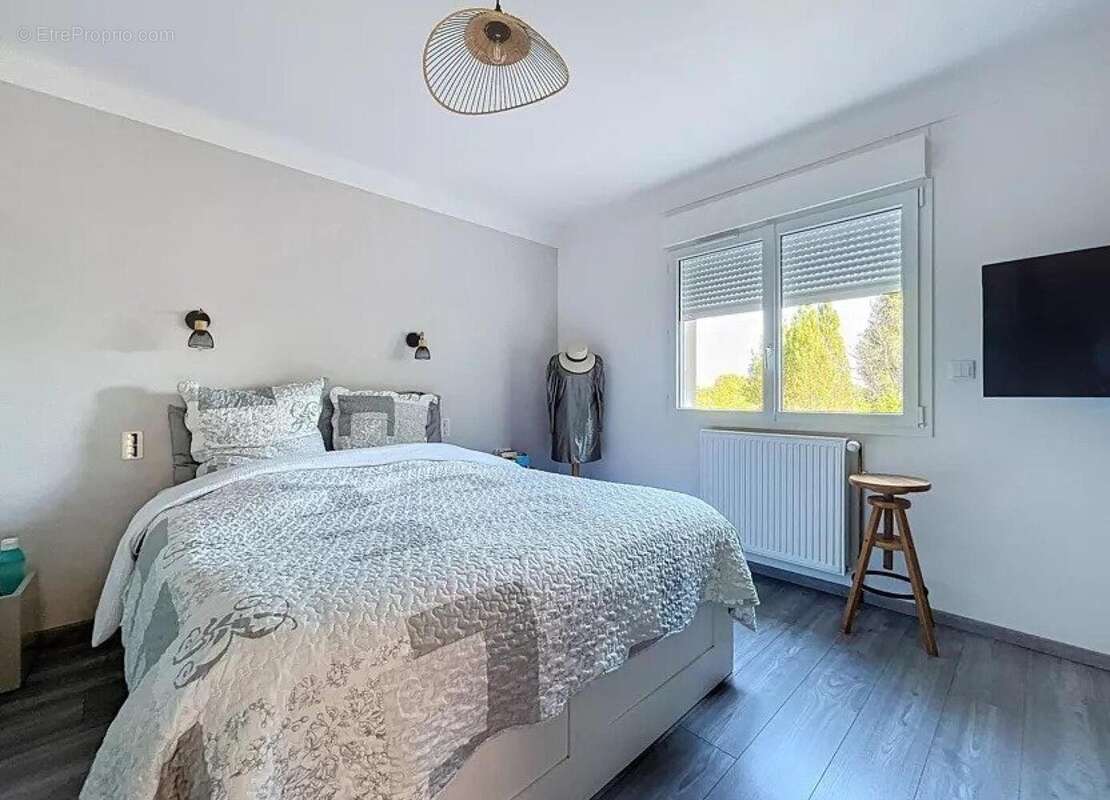 Maison 223 m² à Cantaous  - photo 7